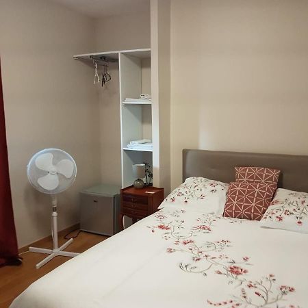 Bed and Breakfast Hameau Des Essarts Grand-Couronne Exterior foto