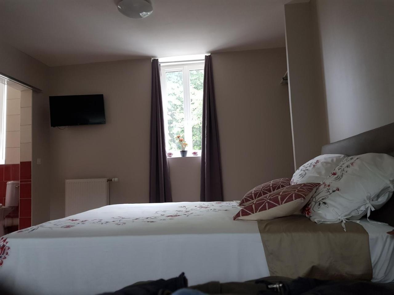 Bed and Breakfast Hameau Des Essarts Grand-Couronne Exterior foto
